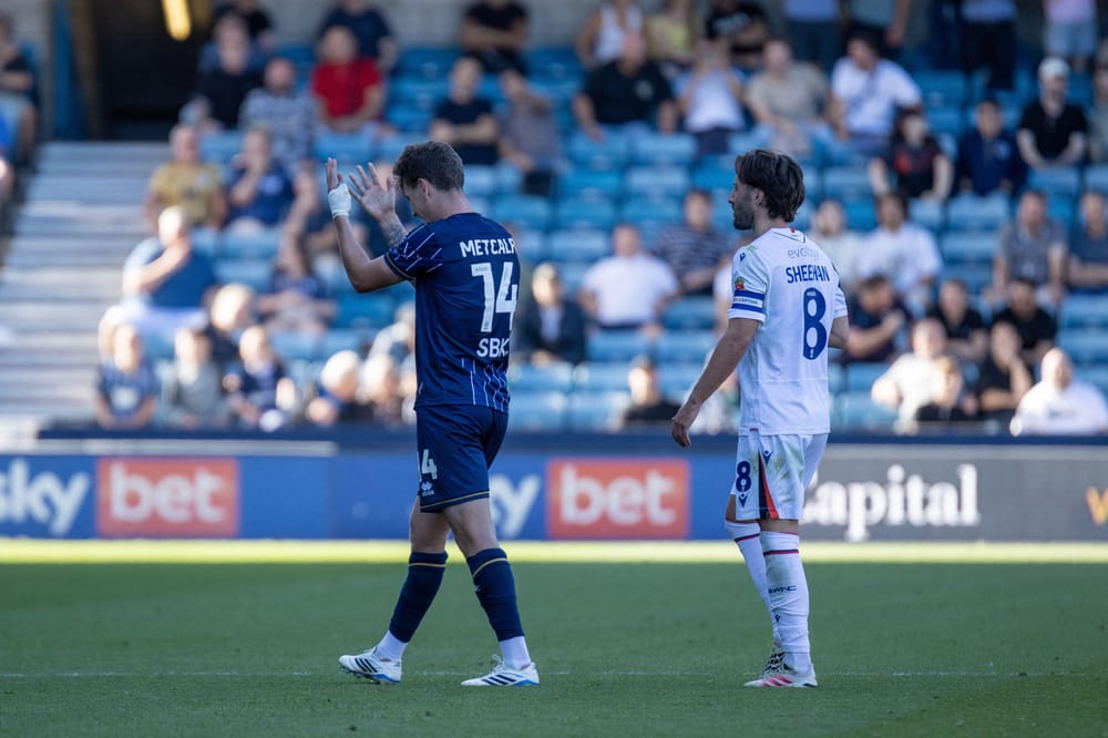 3FEX586 London, UK. 05th Sep, 2026. LONDON, ENGLAND - SEPTEMBER 5: Jenson Metcalfe (Millwall) is shown the red card during the match between Millwall and Bolton Wanderers in the EFL Sky Bet Championship on September 5, 2026 at The Den, London, England. (Photo by Claire Jeffrey/Sports Press Photo) Credit: SPP Sport Press Photo. /Alamy Live News