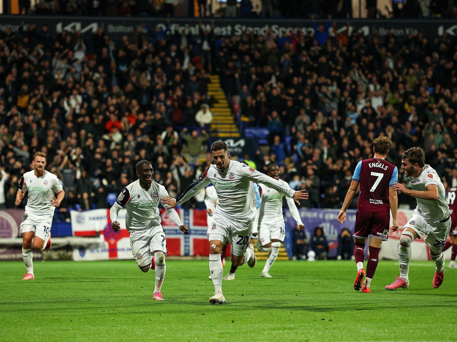 3FFJR67 BOLTON, ENGLAND - SEPTEMBER 8:  Ruben Rodrigues of Bolton Wanderers celebrates scoring his teams second goal to make the score 2-1 during the EFL Championship match between Bolton Wanderers and West Ham United